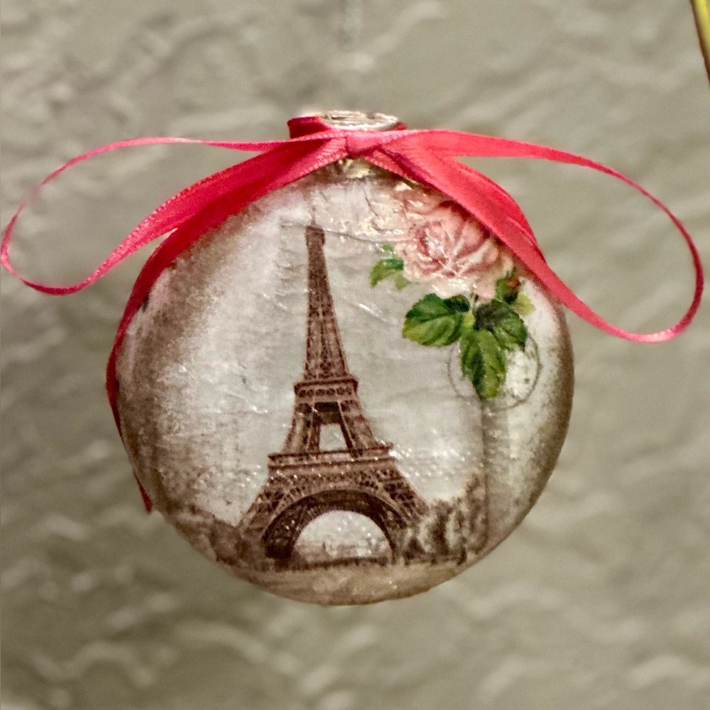 Hand-Crafted Parisian Vintage-Style Glass Ornament Eiffel Tower